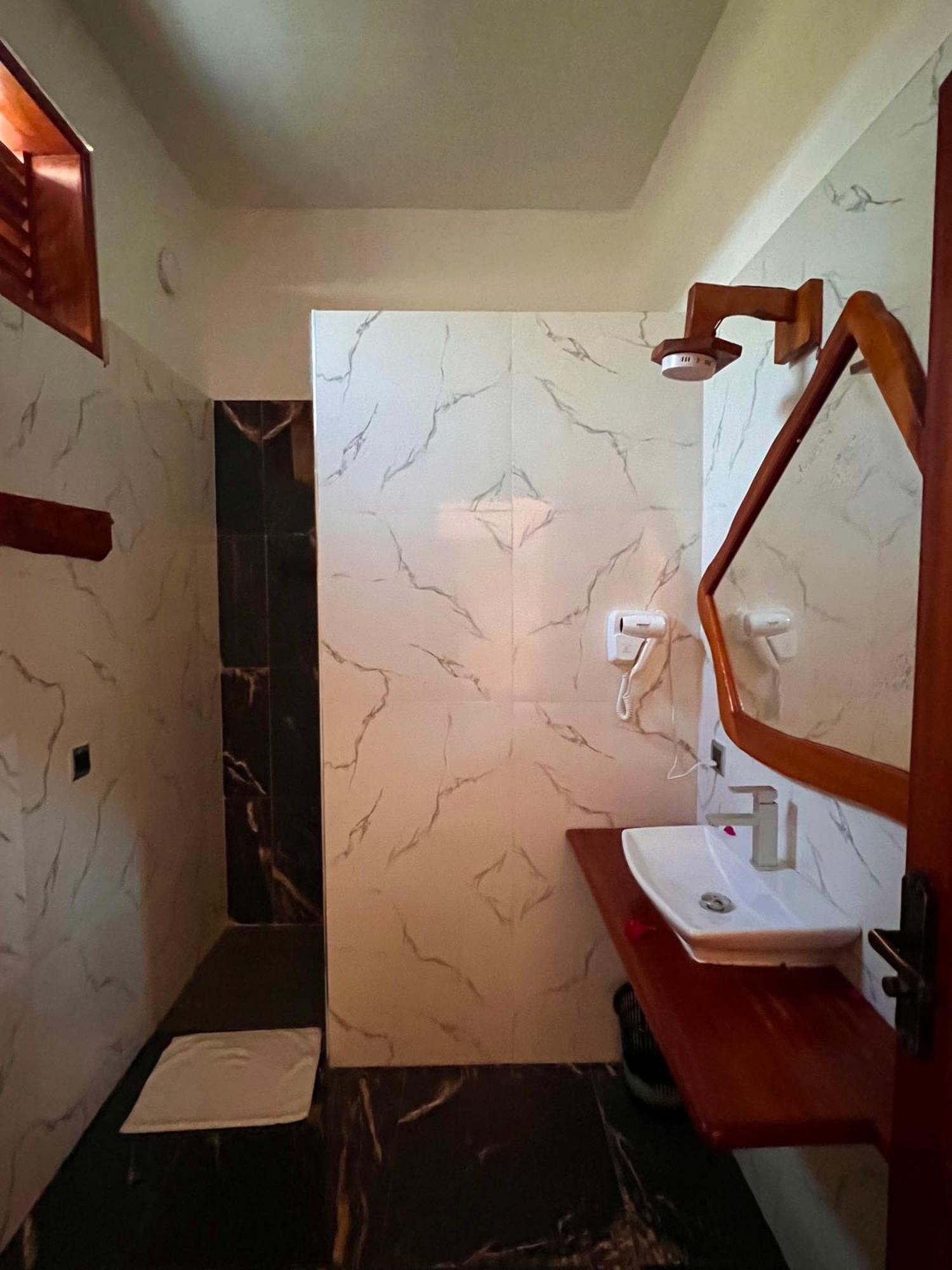 Tropical Nungwi Hotel Ngoại thất bức ảnh