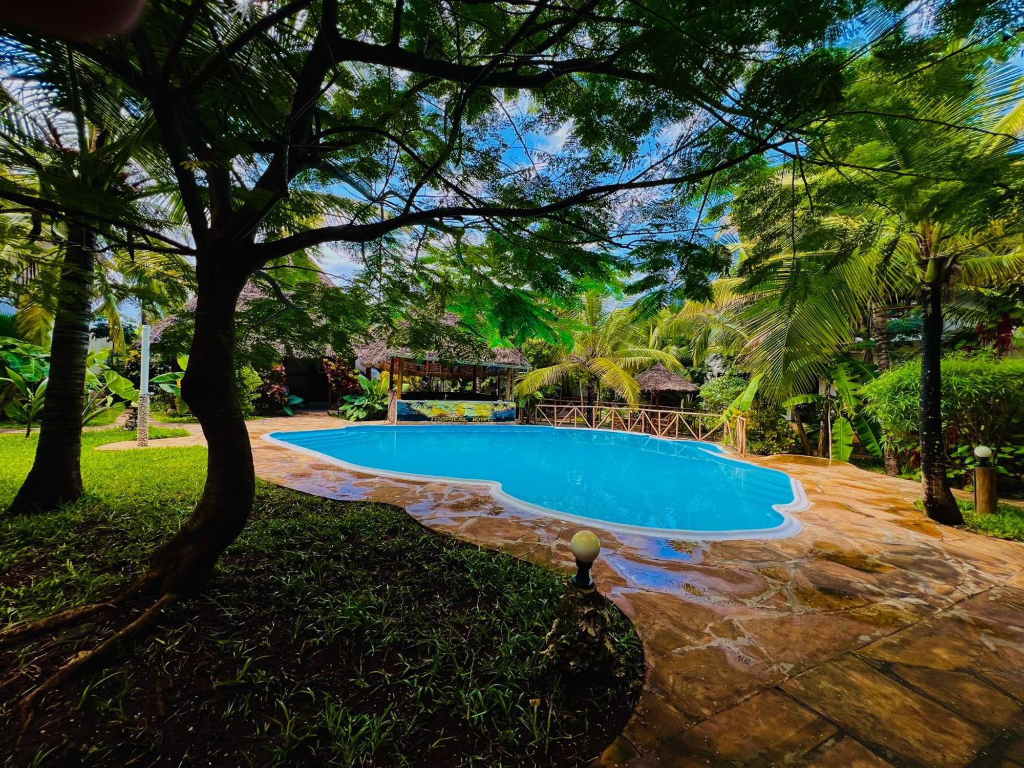 Tropical Nungwi Hotel Ngoại thất bức ảnh
