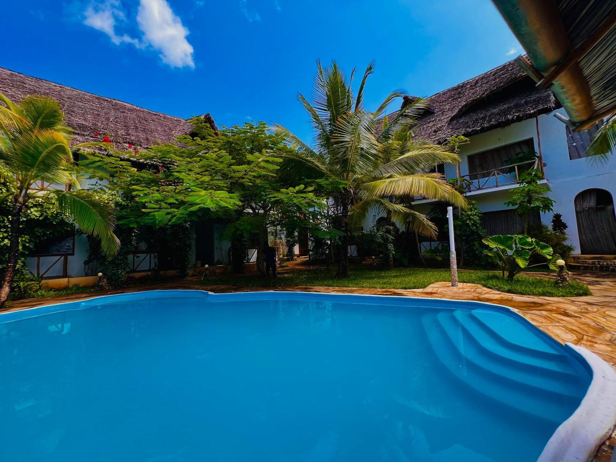 Tropical Nungwi Hotel Ngoại thất bức ảnh